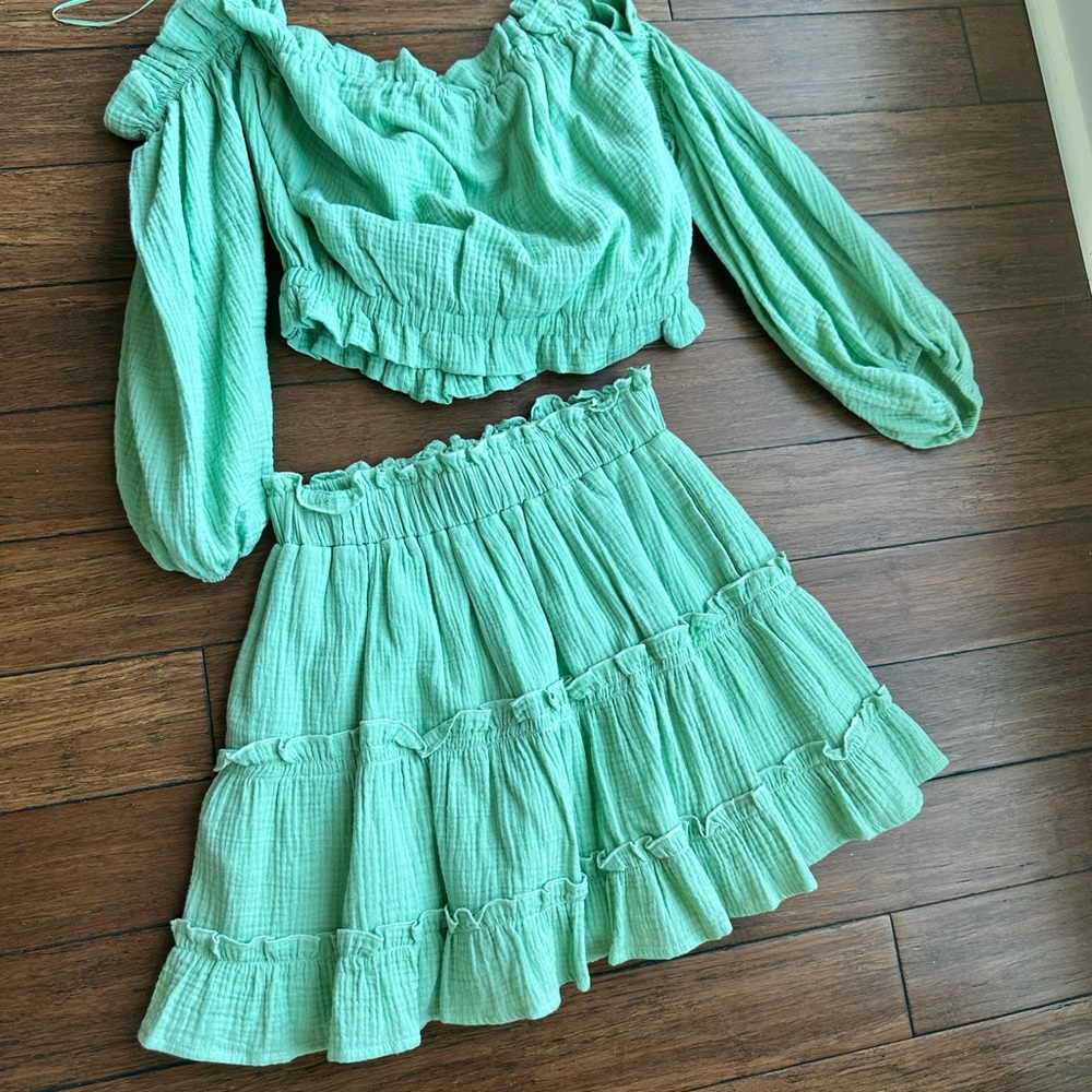 Mint Green Women's Skirt Set